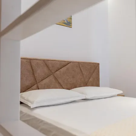 Sea Dreams * Sarandë