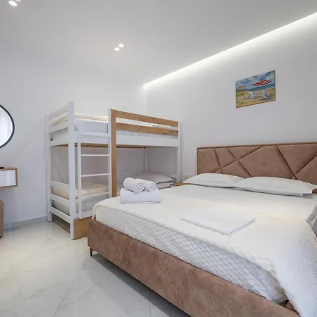 Sea Dreams * Sarandë