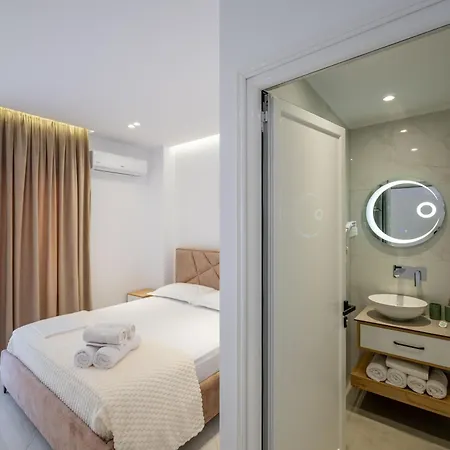 Sea Dreams * Sarandë